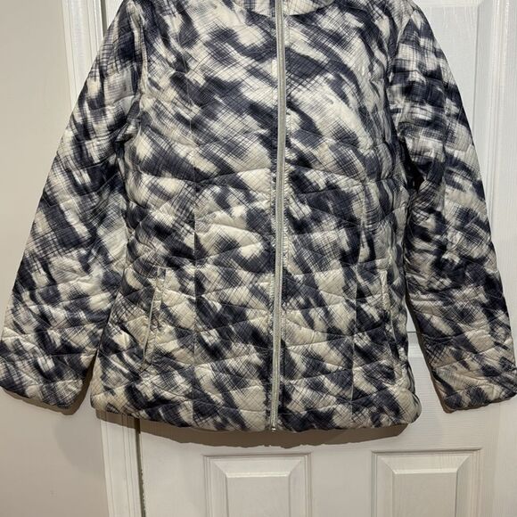 Athleta Altitude Lightweight Goose Down Puffer Jacket Size L - Picture 3 of 10